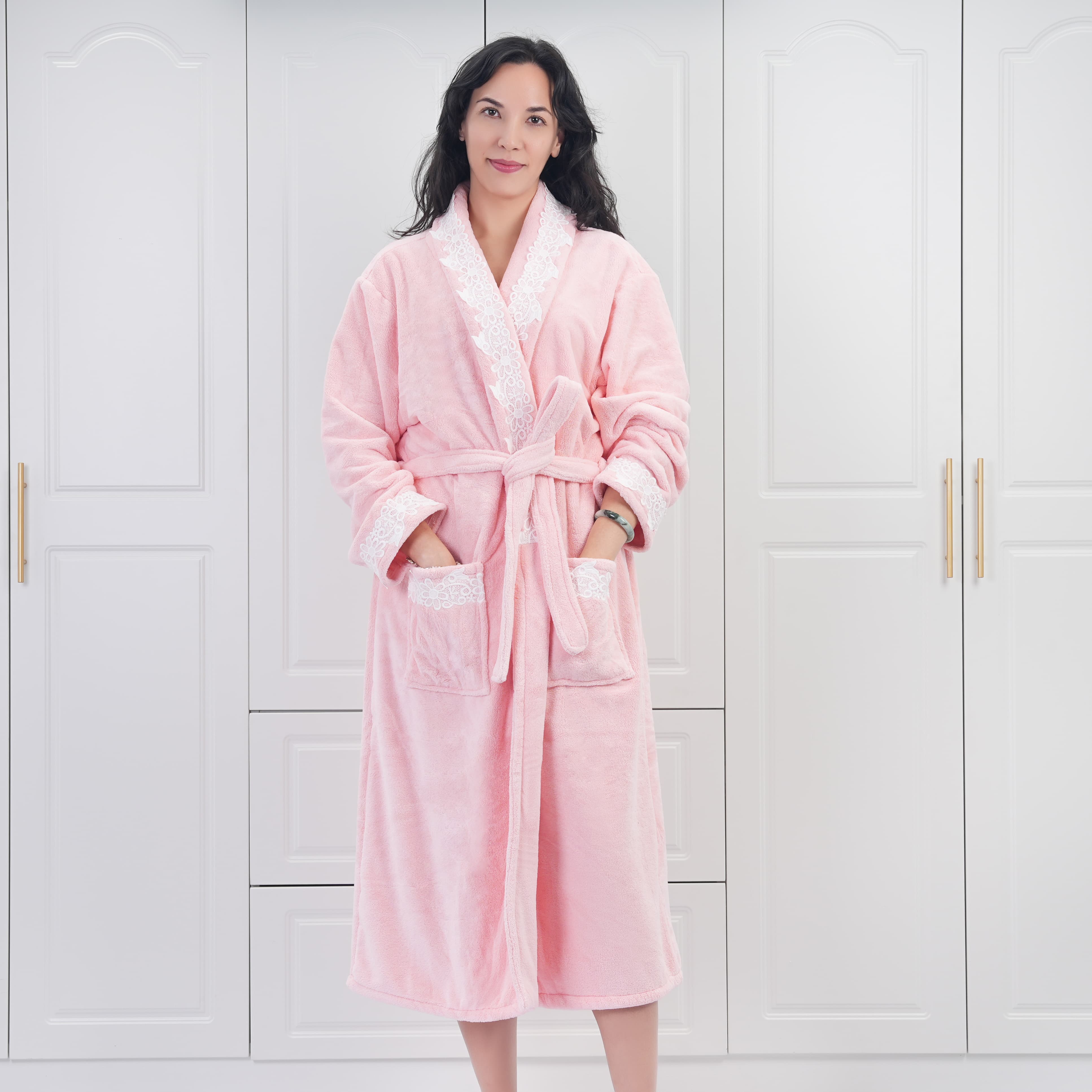 Coral Fleece Lace Bathrobe