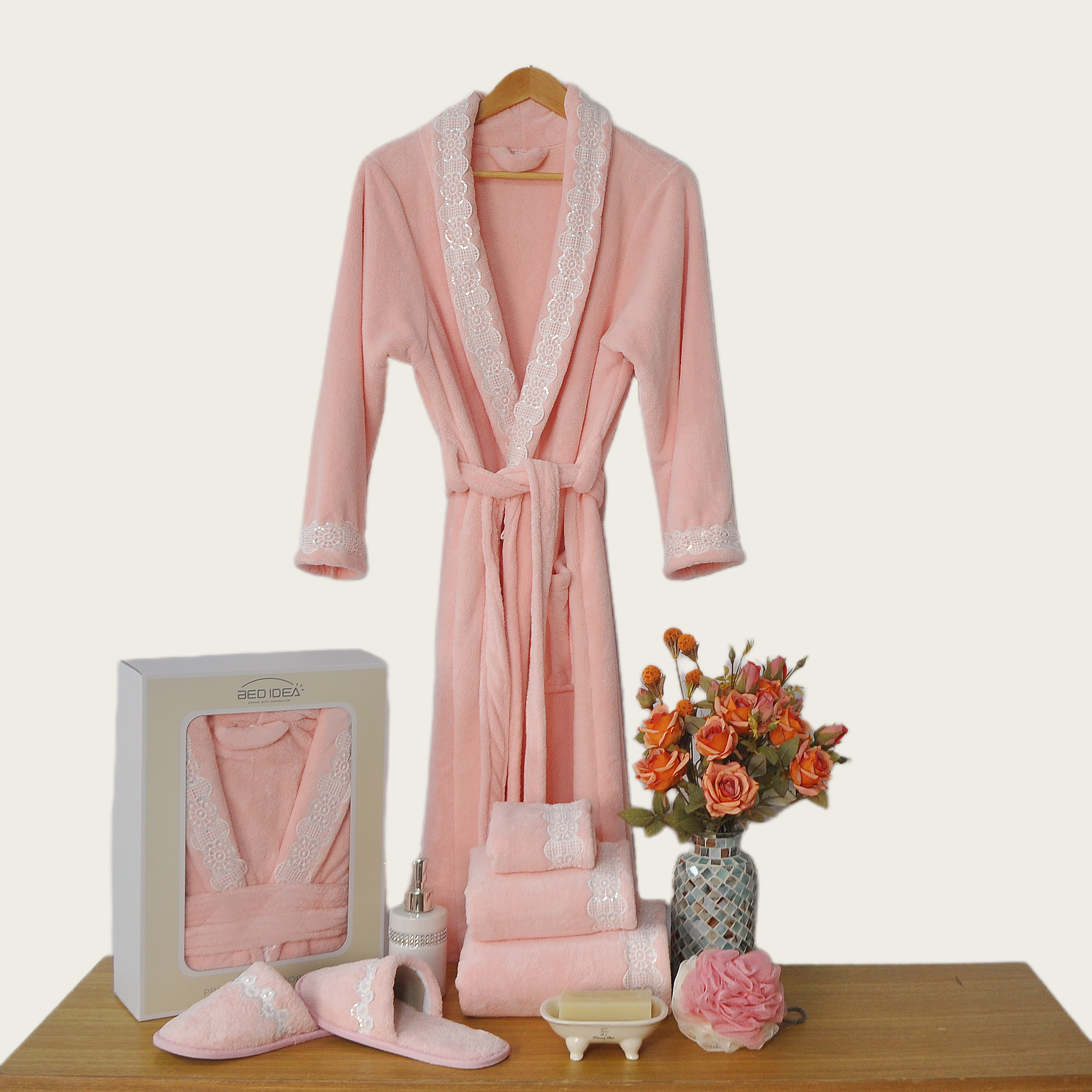 Coral Fleece Lace Bathrobe