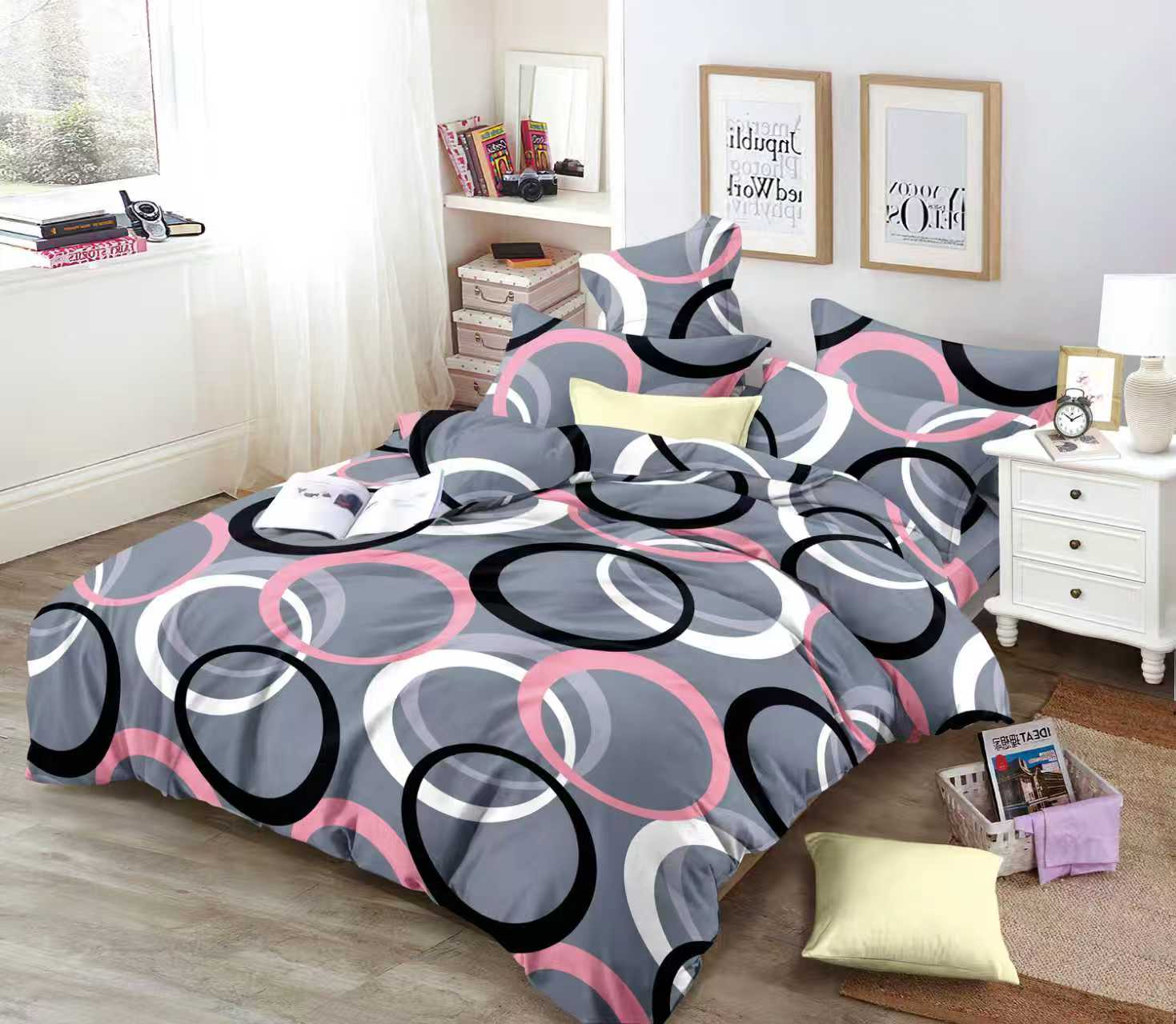 Chemical Fiber Printed Bed Sheets with Blue Flower Pattern