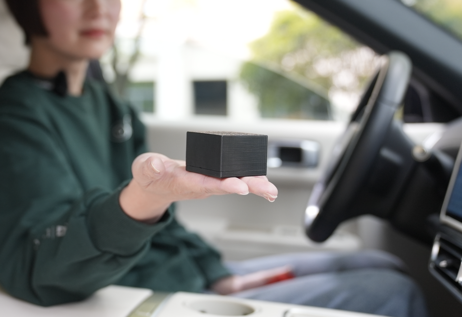 YESBOX AI voice box