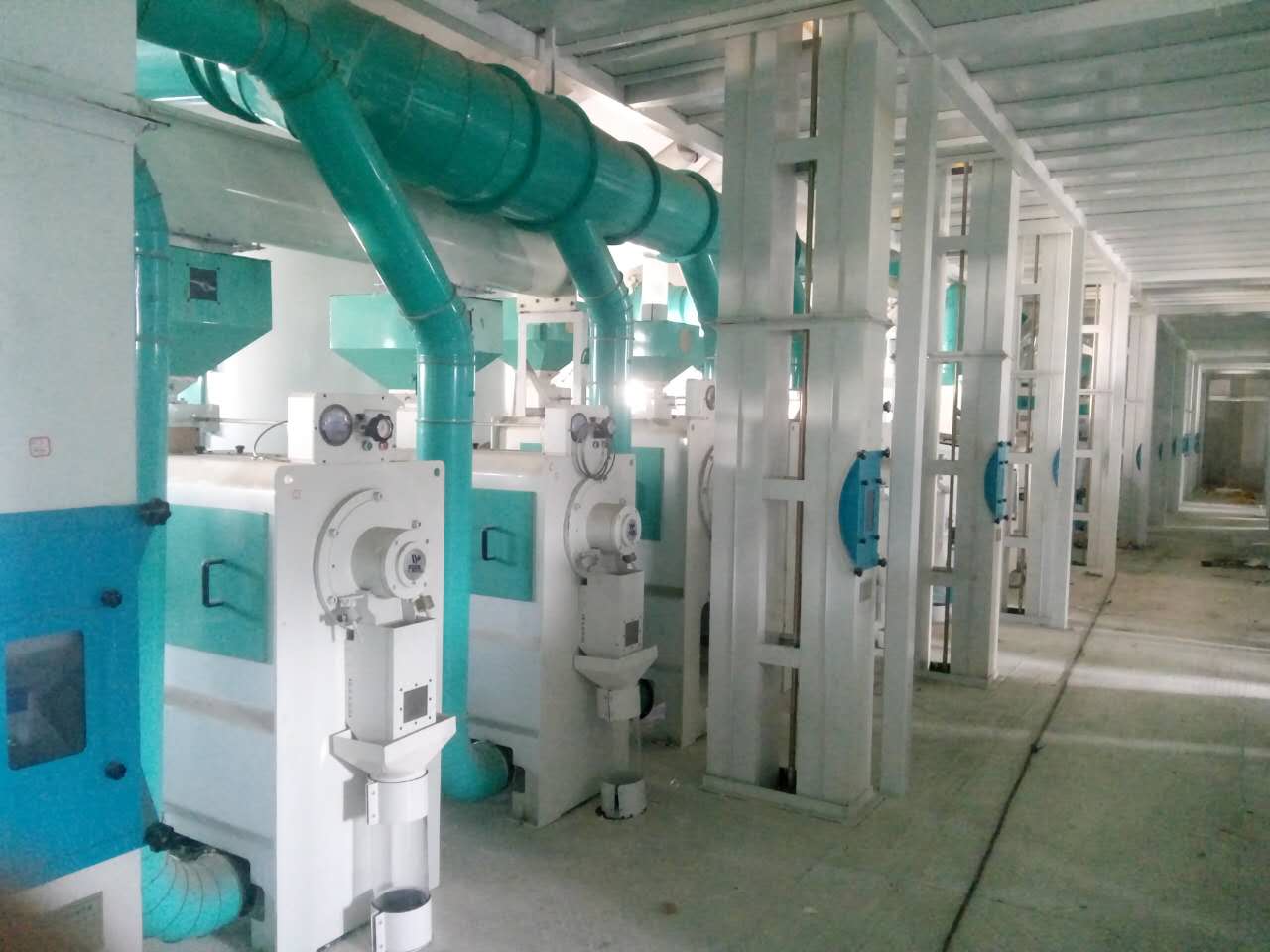 Complete Millet Processing Equipment: Peeling and Polishing Machine
