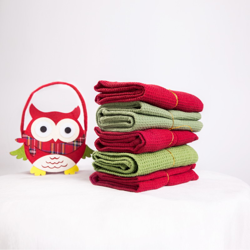 Christmas Kitchen Towel Gift Set with Felt Bag