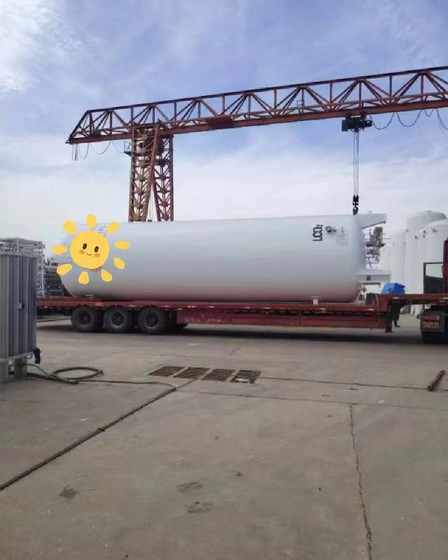 Cryogenic CO2 Tank - Vacuum Powder Insulated Storage