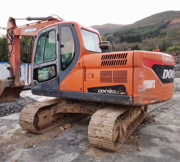 Used Doosan Dx-300/Dx380 Crawler Excavator