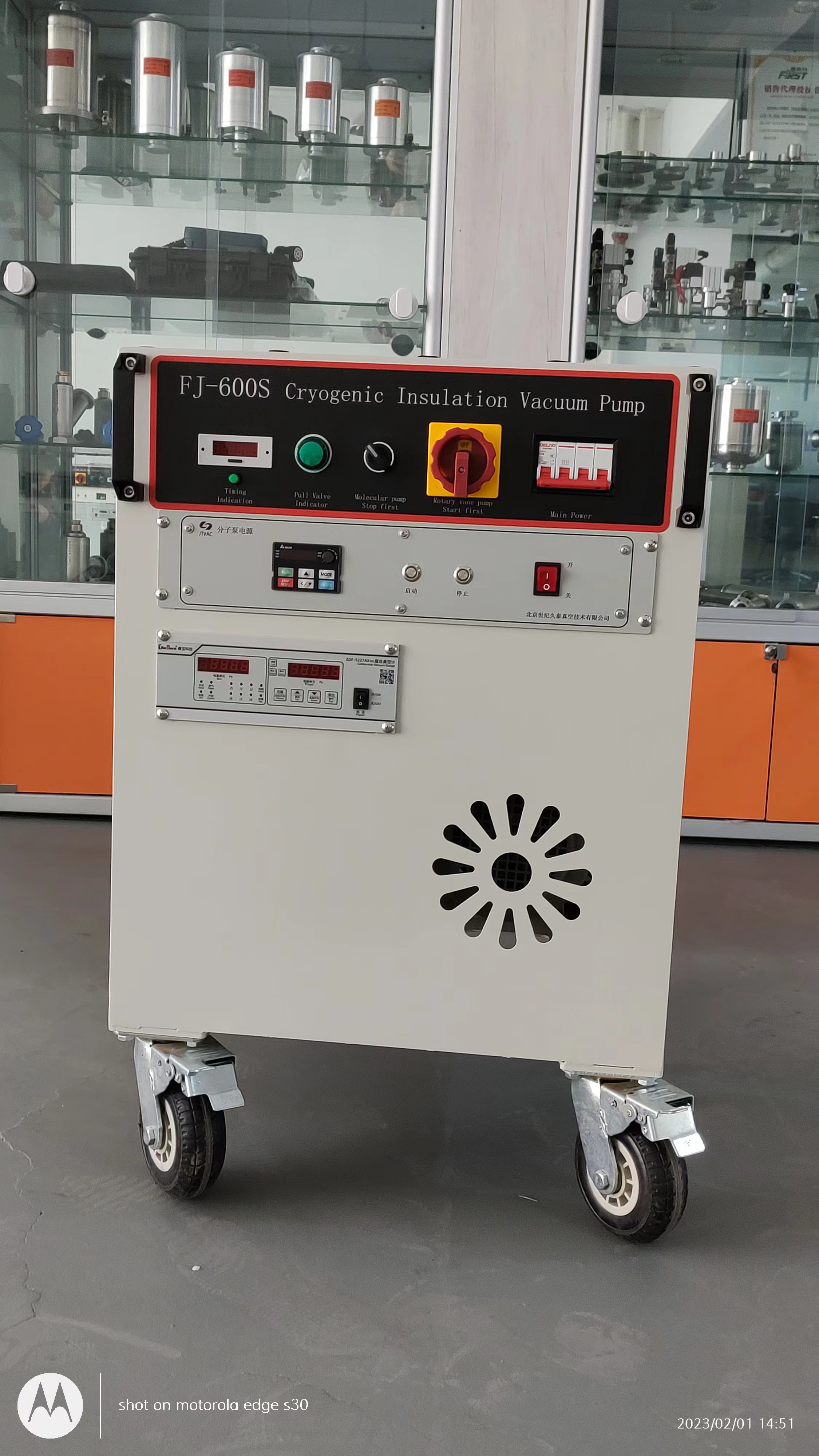 Vacuum Pump for Dewars and Tanks
