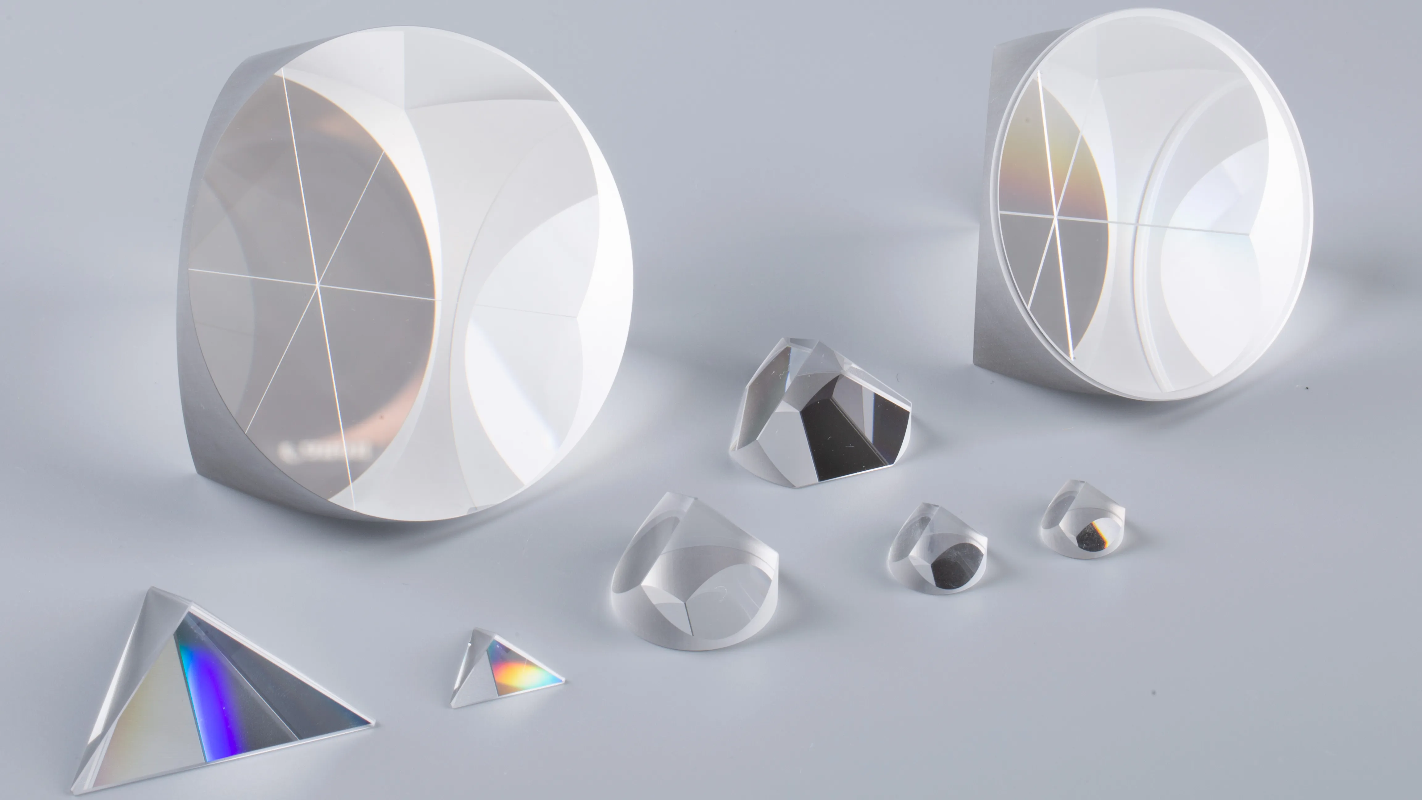 Optical Glass Corner Reflector for Surveying and Mapping