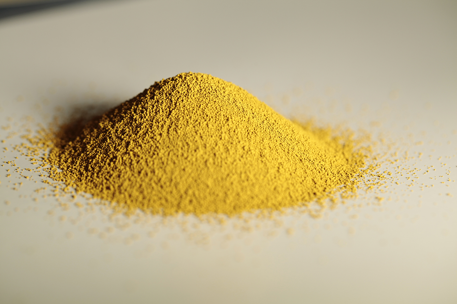 Micronized Pigment Yellow 42 Iron Oxide