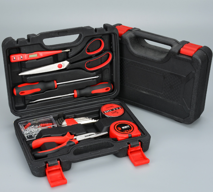 Combination of manual tools