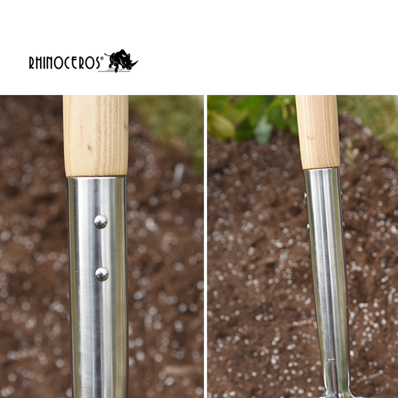 Rhino Y-Wood Handle Border Fork