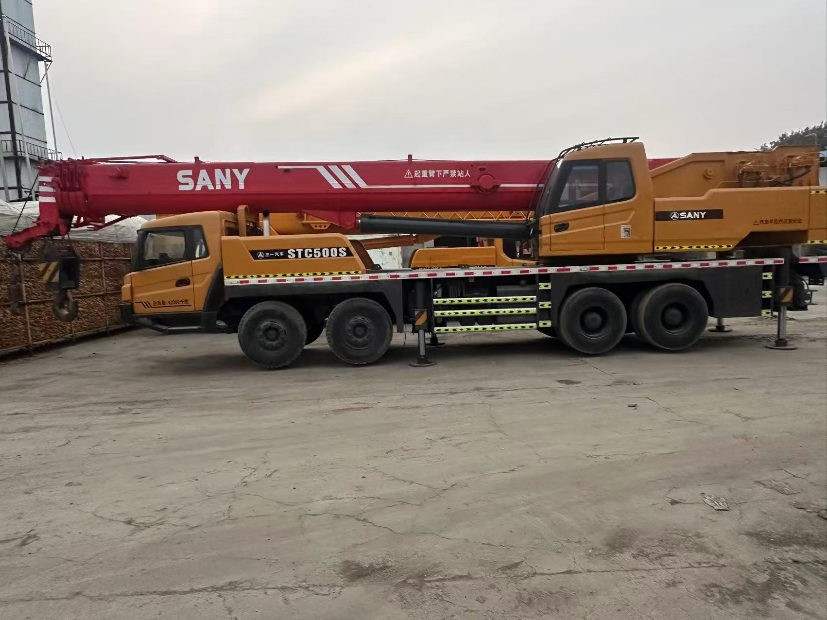 50-ton 6-wheel hydraulic mobile telescopic boom truck crane