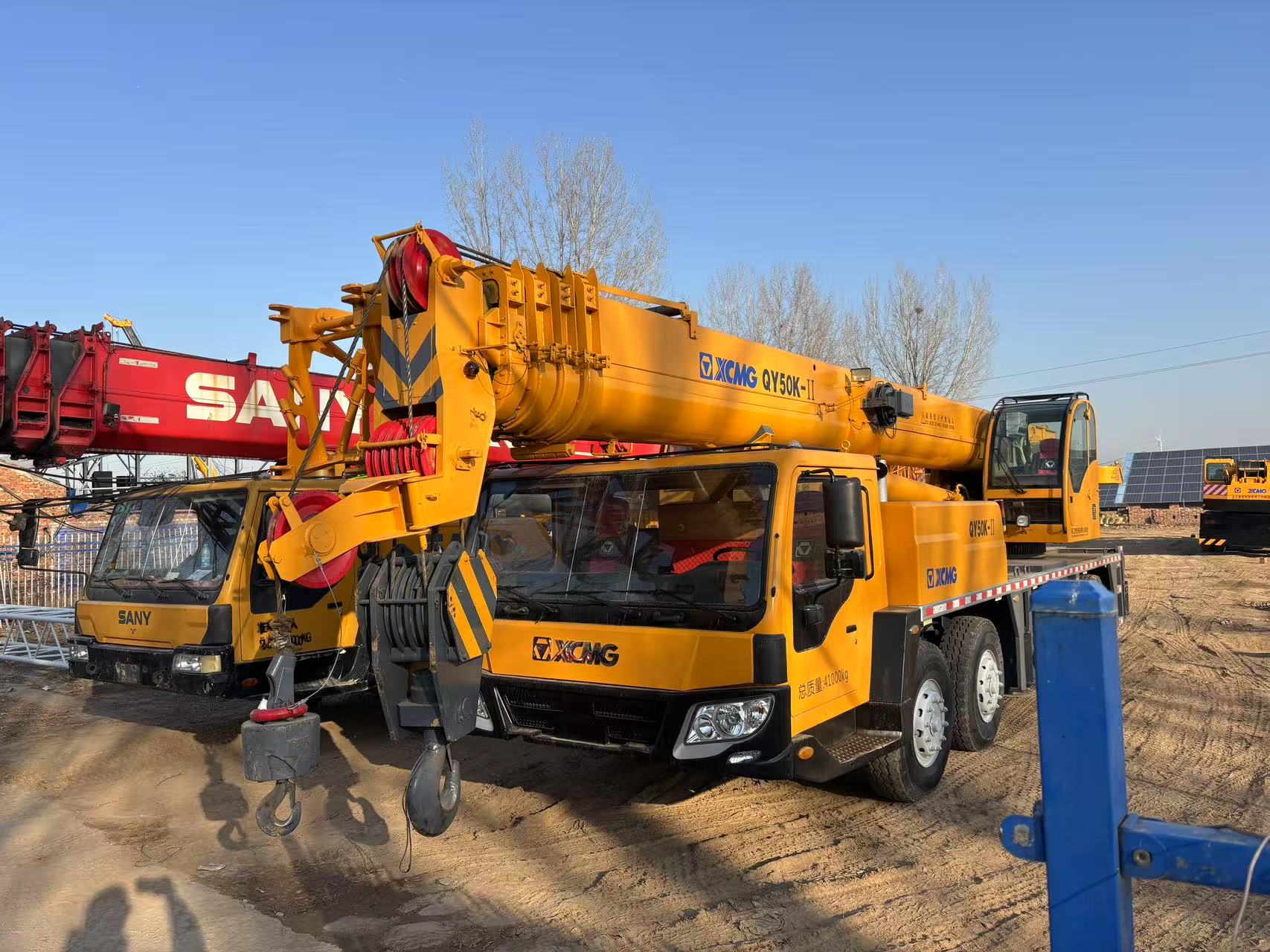 Used 50-ton telescopic boom mobile truck crane