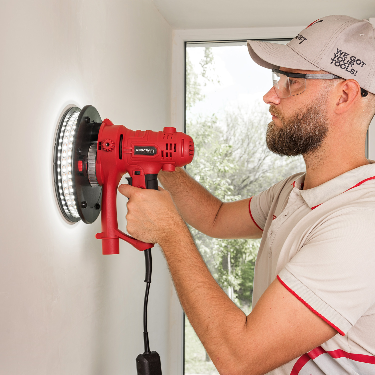 WORCRAFT 800W Portable Drywall Sander with Variable Speed and Dust Extraction