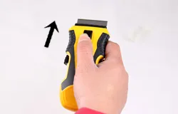 HAUTINE NF1621Cs-3 Yellow Plastic Razor Scraper with Double-Edged Blades