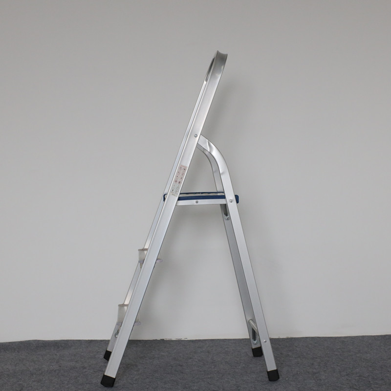Foldable Aluminum Step Ladder with Handle