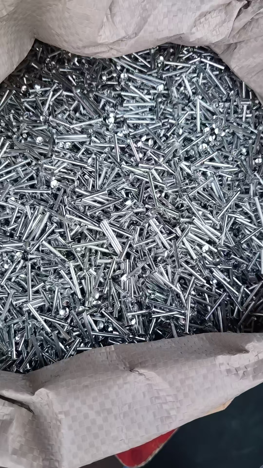 Standard Size Rivets