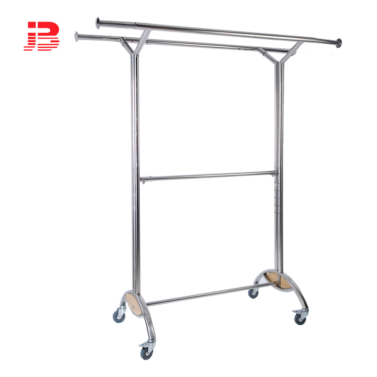 Clothing hanging rail for supermarket