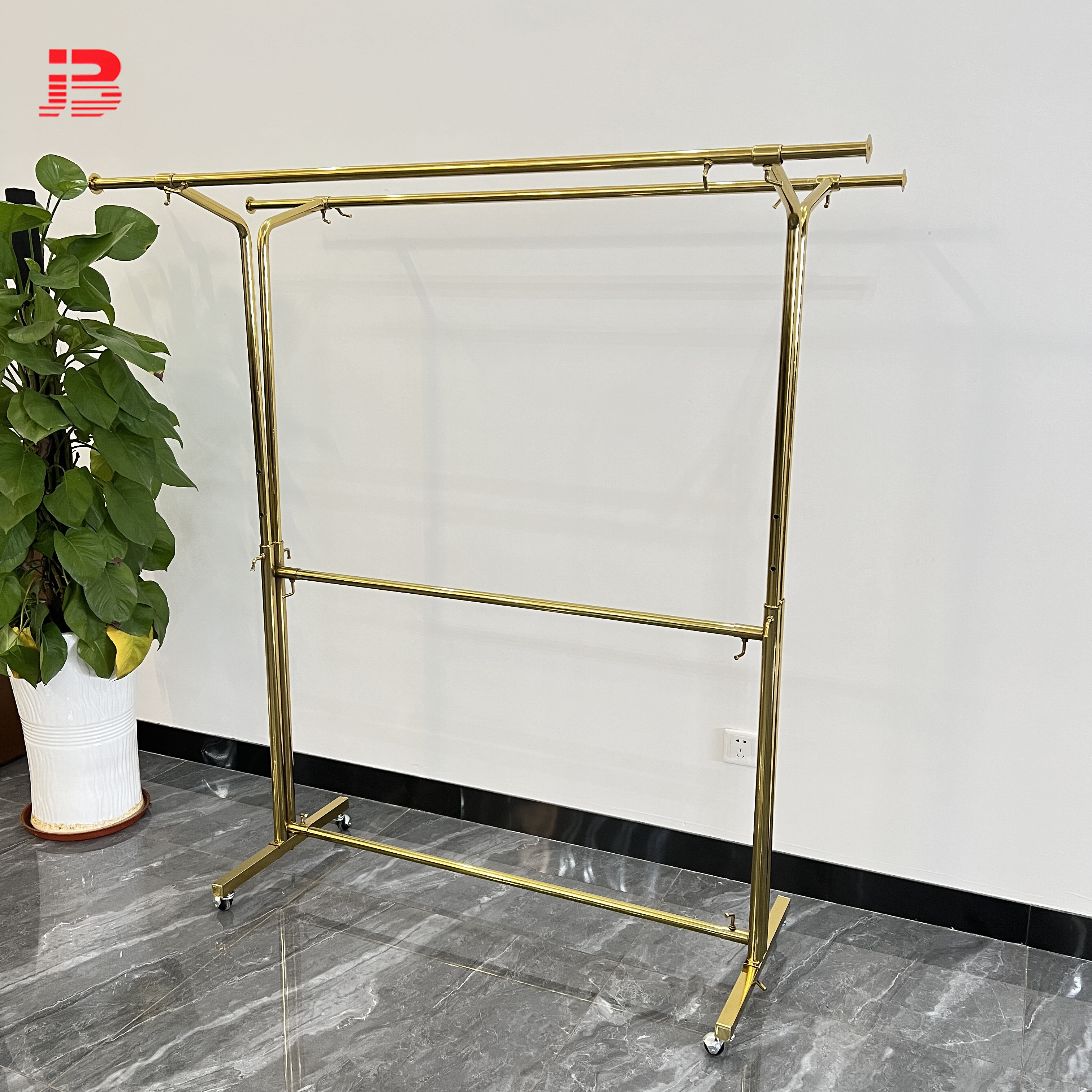 Gold display rack with brake wheels