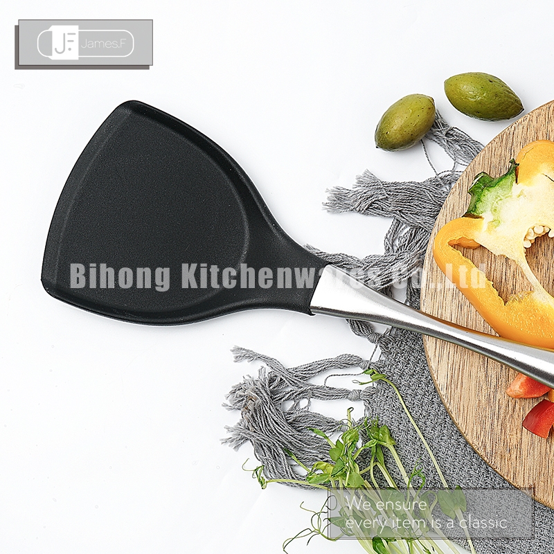 Silicone Turner for Cookware Protection