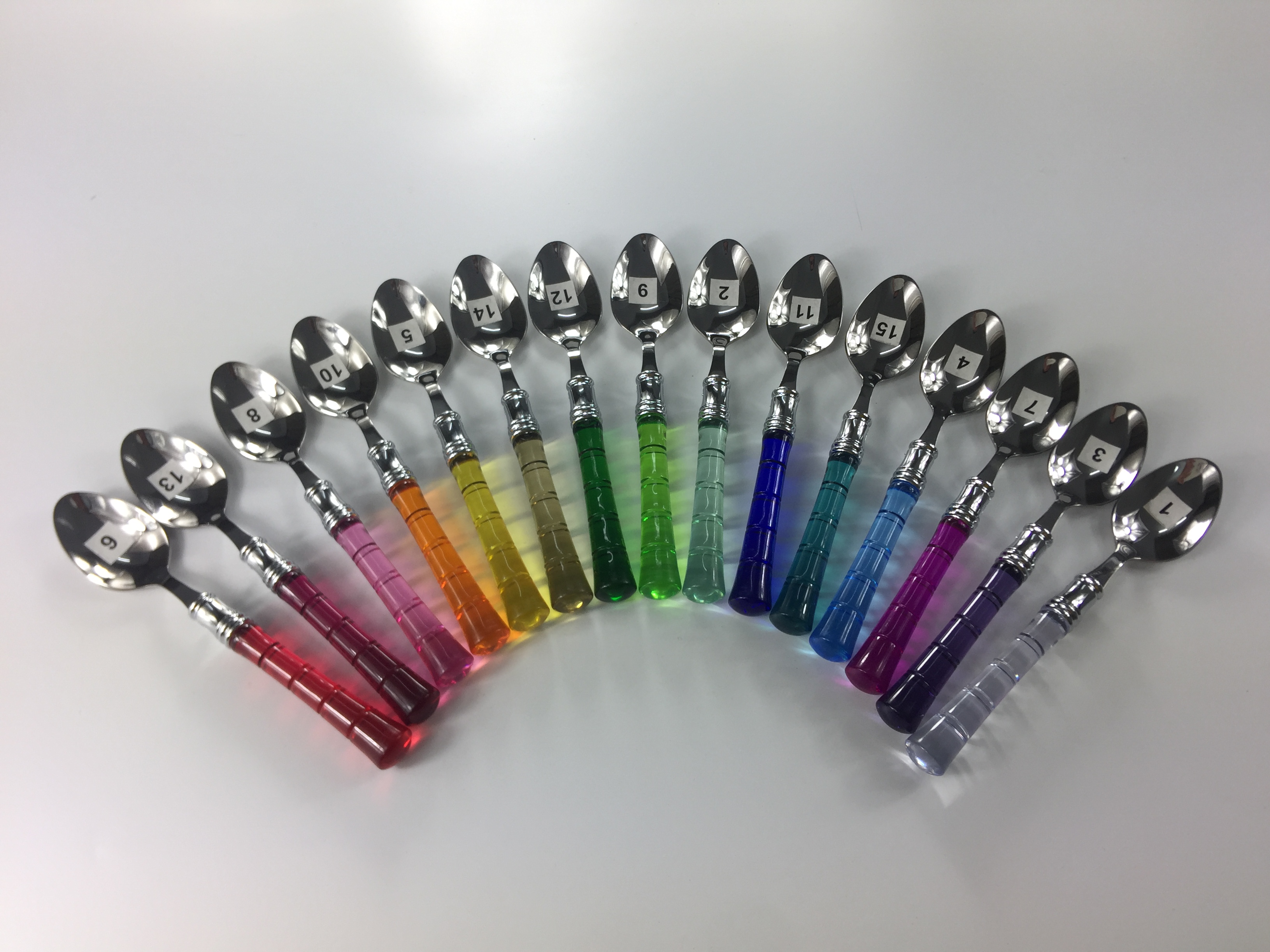 Stainless Steel Cutlery Set with Plastic Handle