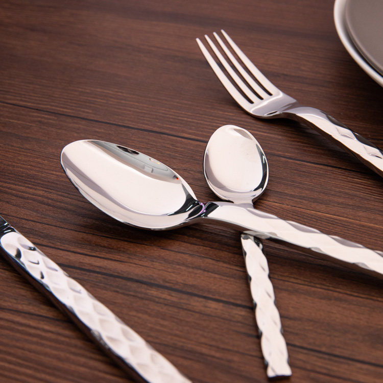 4/24 Piece Diamond Design Dining Flatware Set with Gift Box