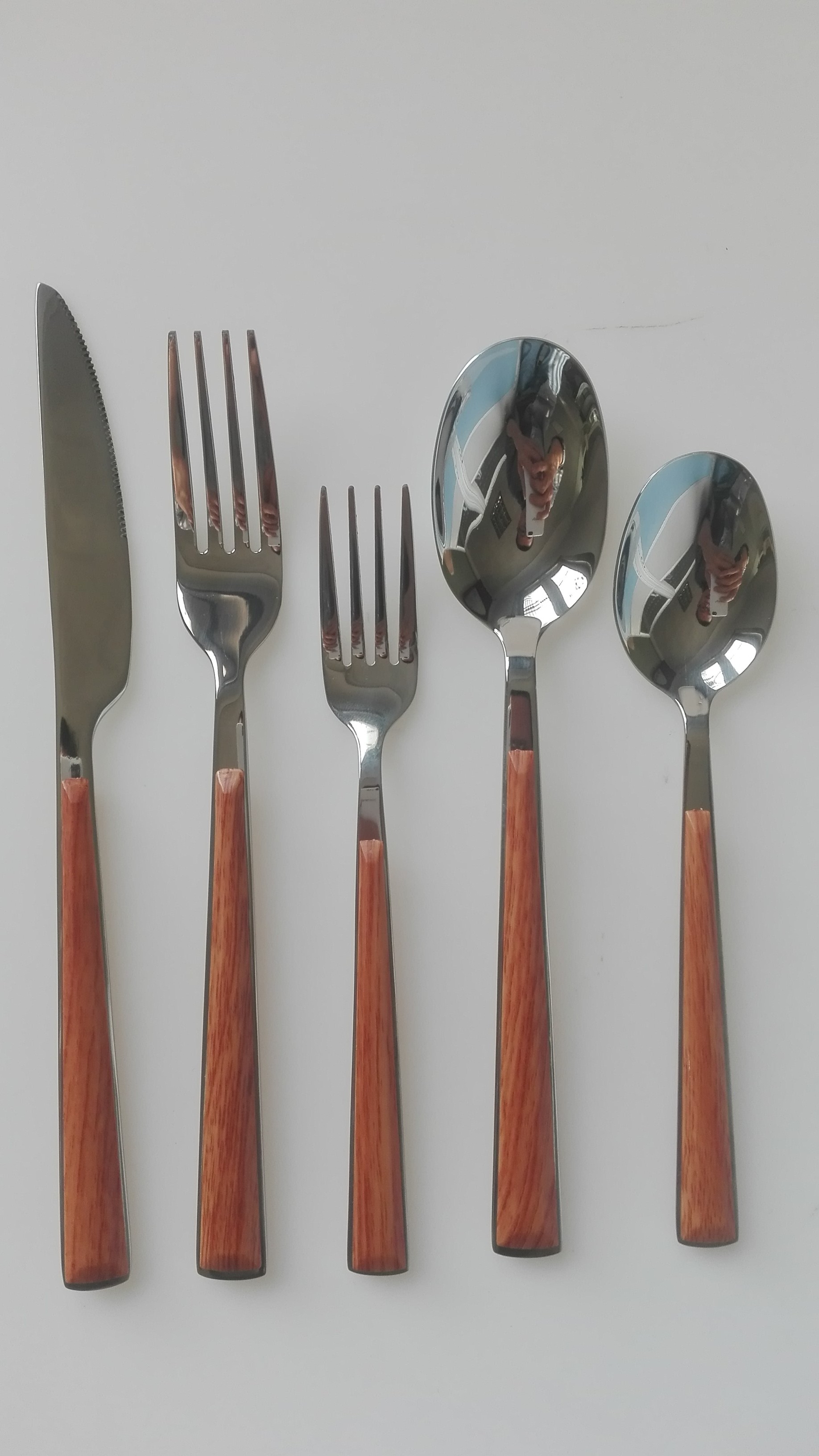 Stainless Steel Cutlery Set with Wooden Finish