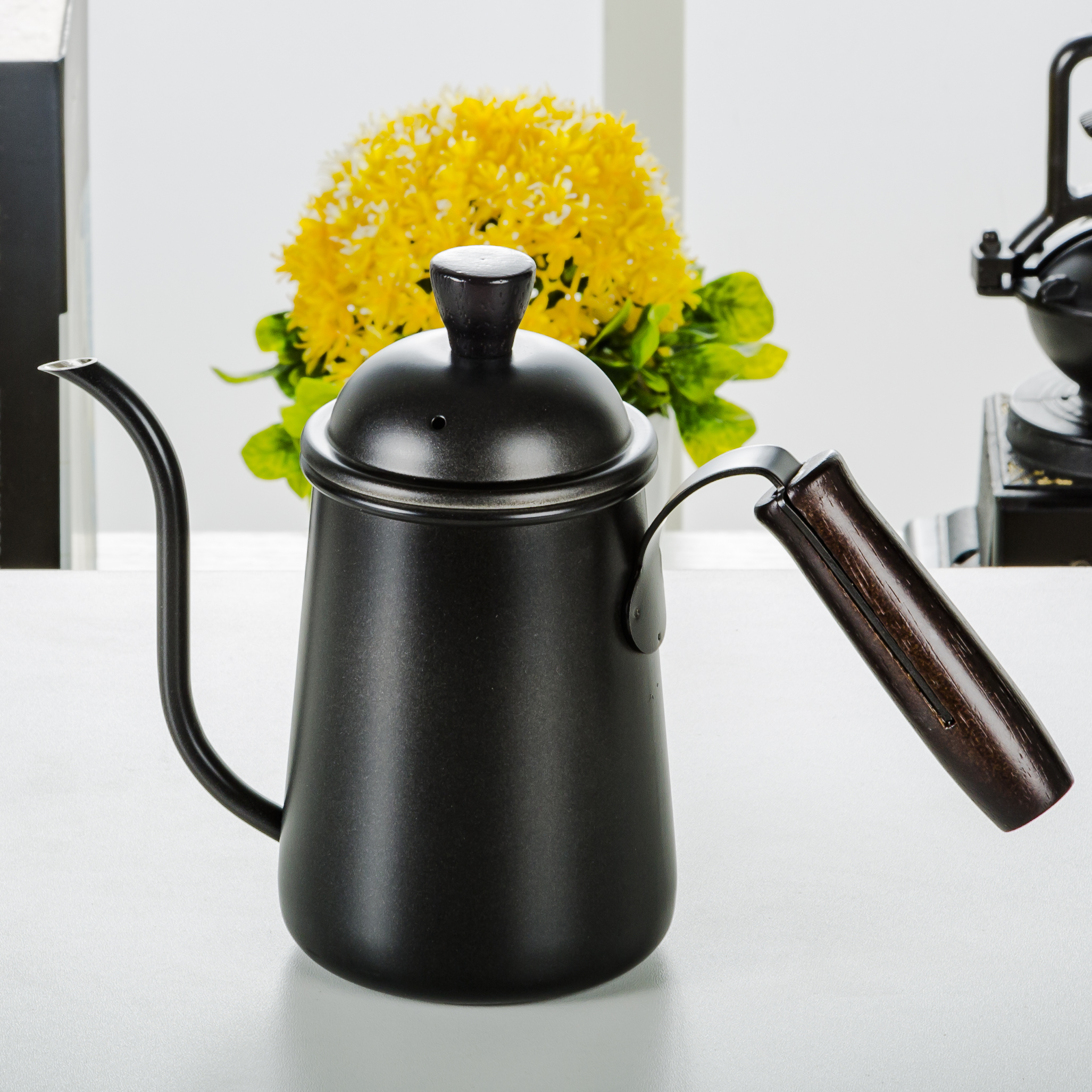 650ML Manual Pour Over Coffee Pot with Lid