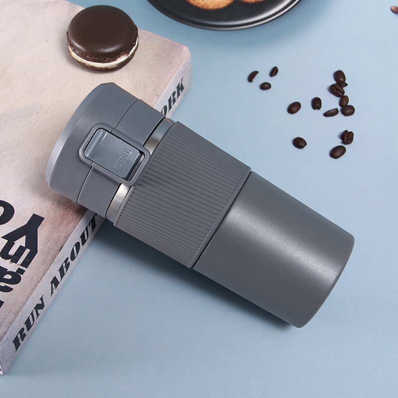 17OZ Stainless Steel Vacuum Insulated Travel Tumbler with Silicone Cover