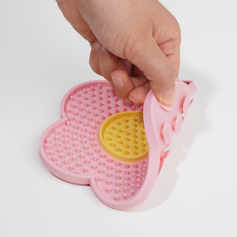 Slow Feeding Lick Mat