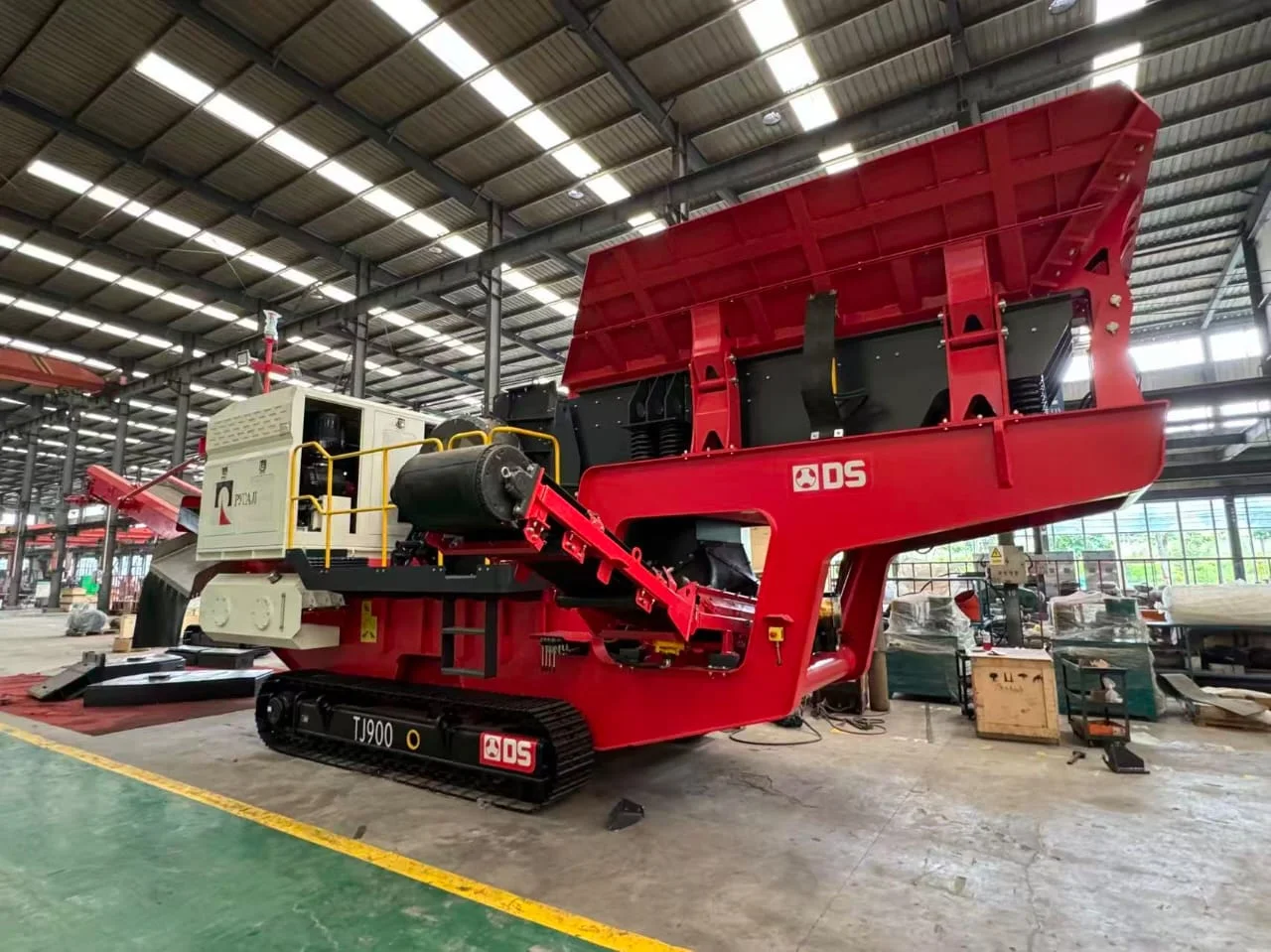 Mobile Crushing and Screening Plant for Mining