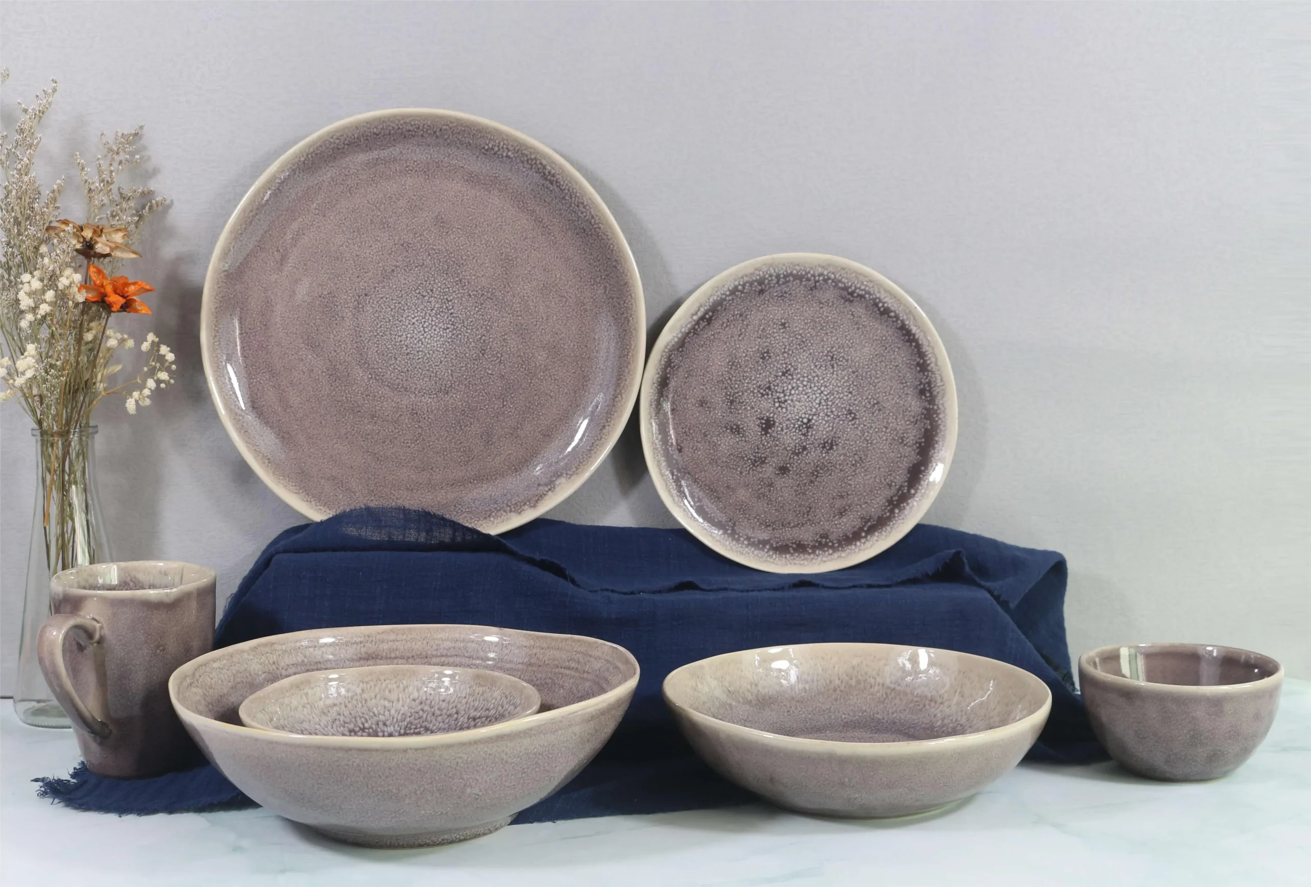 Brown Reactive Glaze Stoneware with Water Ripple Surface