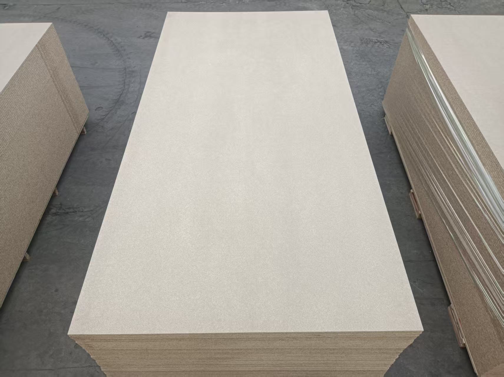 Plain Particle Board | Chipboard for Furniture Manufacturing