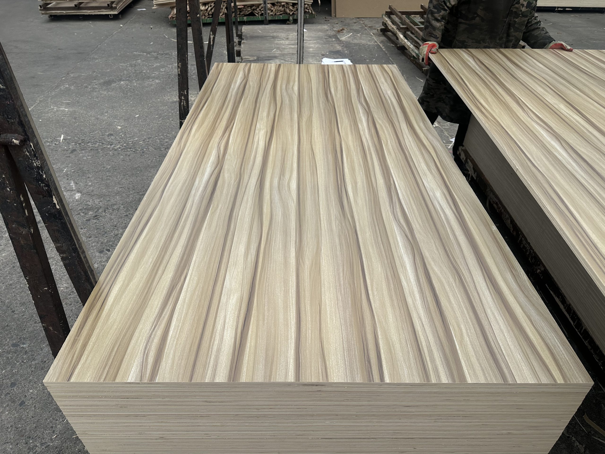 Melamine Plywood in Various Colors for Furniture