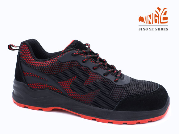 Safety Shoes with Lines Sole