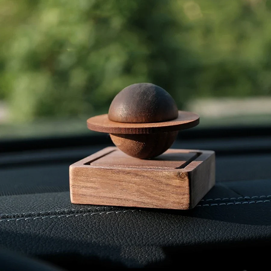 Jupiter-Shaped Natural Wood Aroma Diffuser